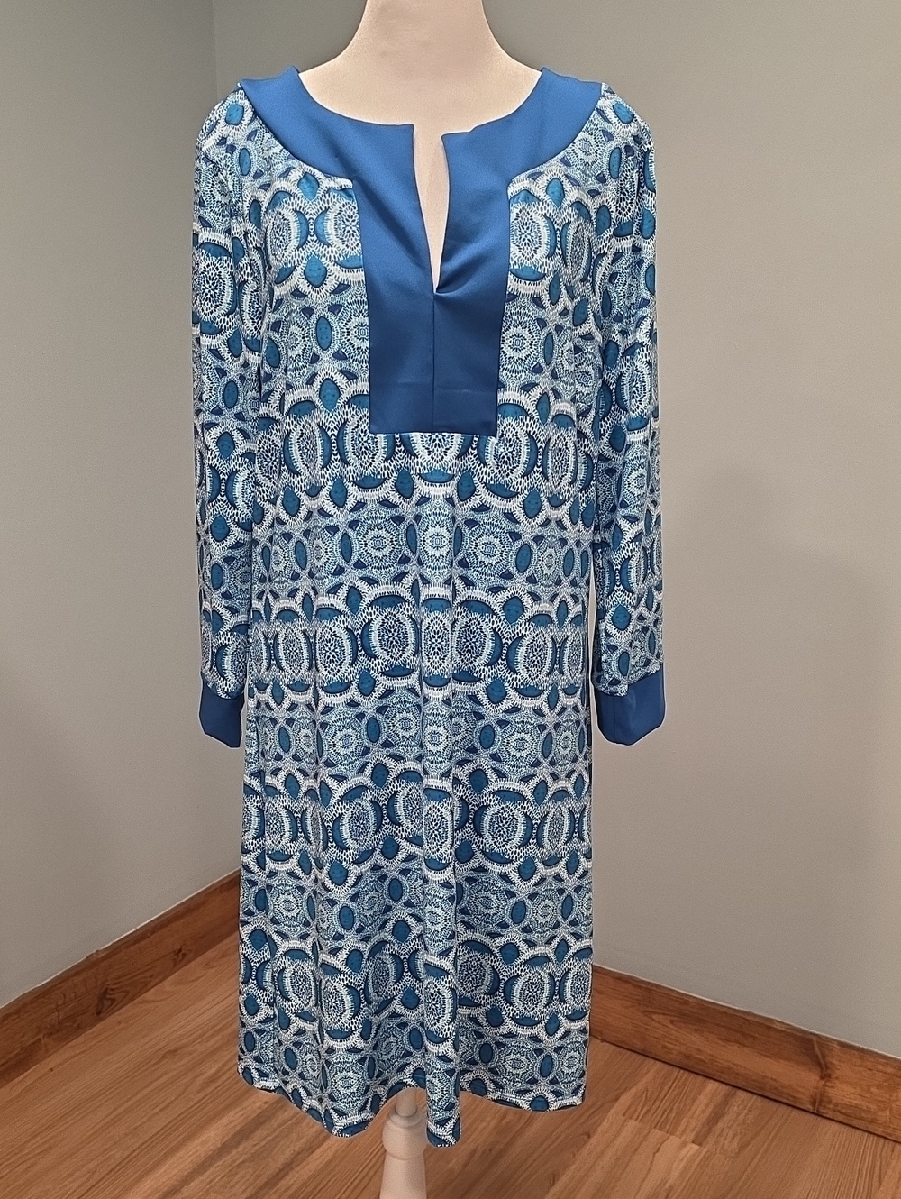 Cabana Life Cover-up L NWOT